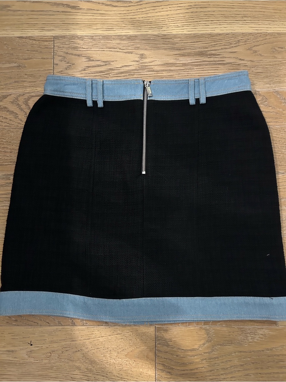 NWT, Women’s Blue Tweed Denim mini skirt, size 10, Karl Lagerfeld - Picture 7 of 10